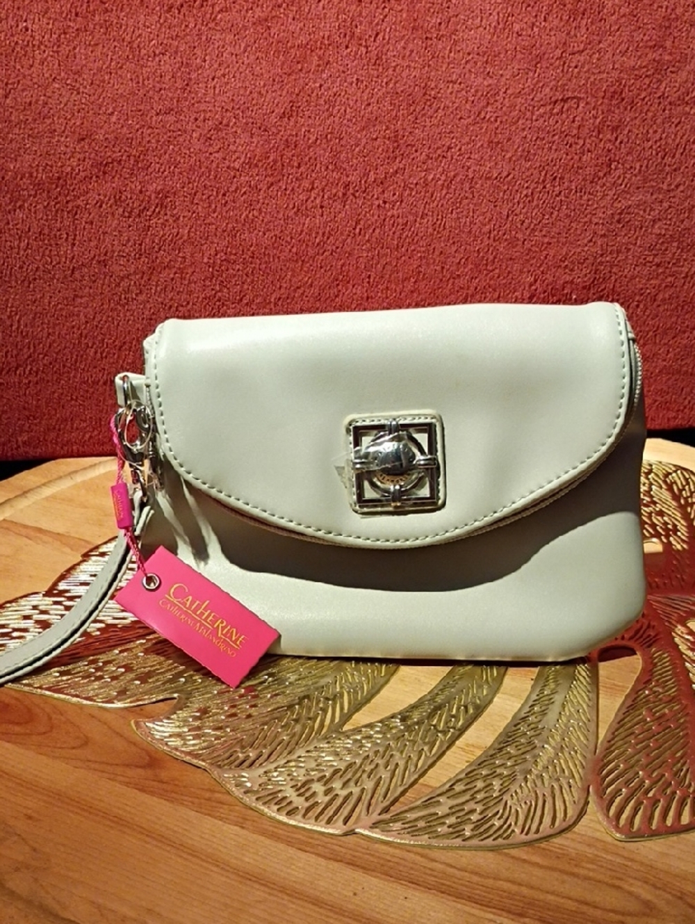 Catherine Malandrino Cream Faux Leather Wristlet Clutch